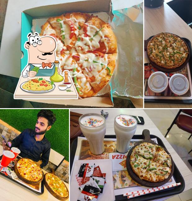 Food at ZAPIZZA Sitarganj