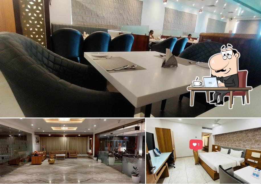 The interior of Hotel N