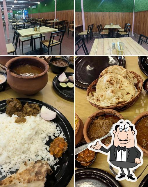 The image of interior and food at Maa Ra Handishala 2.O