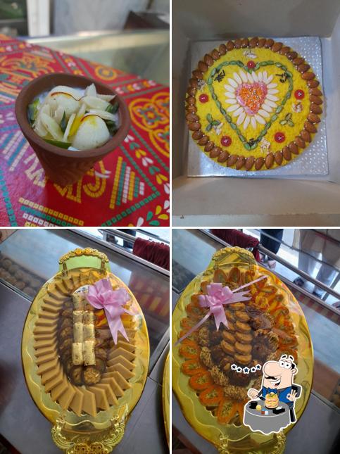 Food at Shivnath Mangilal Mithai Wala