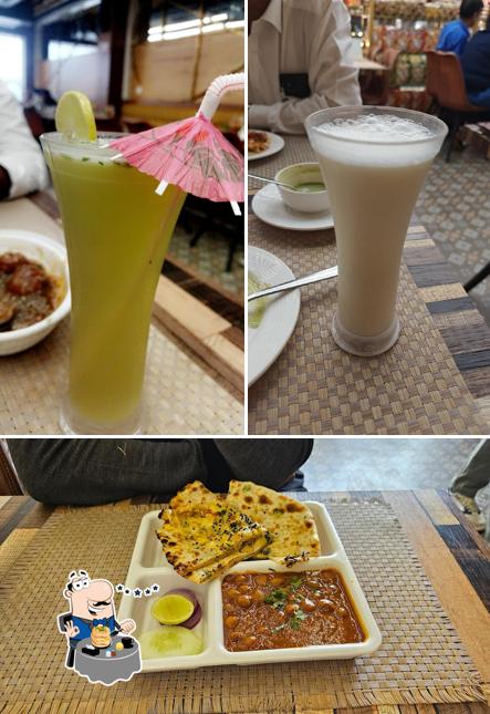 Meals at BIKANER THAAT BAAT