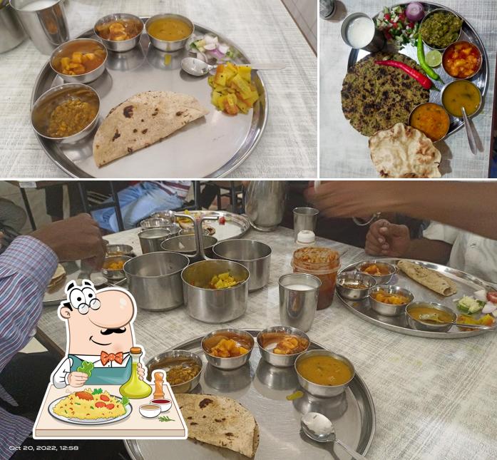Food at Hotel GEETA Vihar