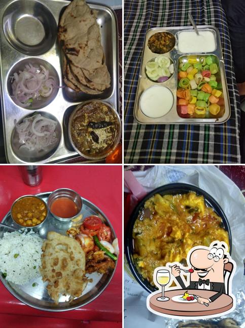 Food at Tiwari Mess