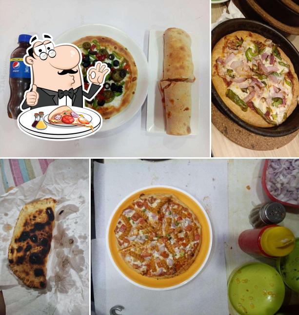 Order pizza at Italian Pizza