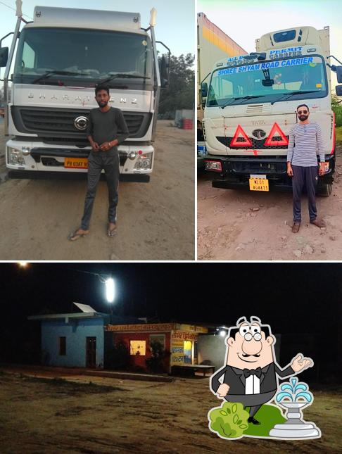 Khalsa dhaba Rudarpur wale