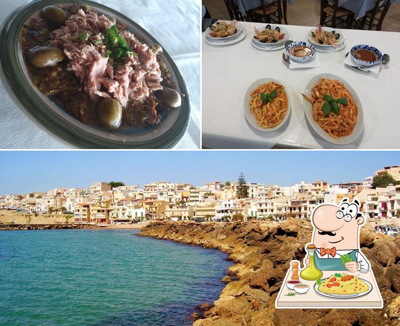 La cibo e esterno del ristorante