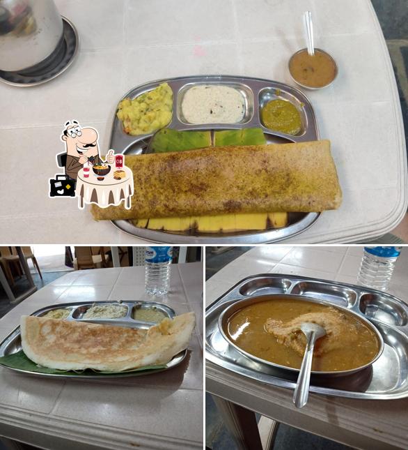 Food at Suresh Tiffin Center