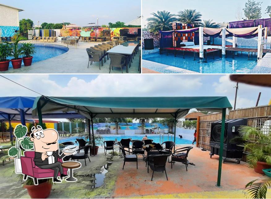 Check out how Spicy Hut Ludhiana looks inside