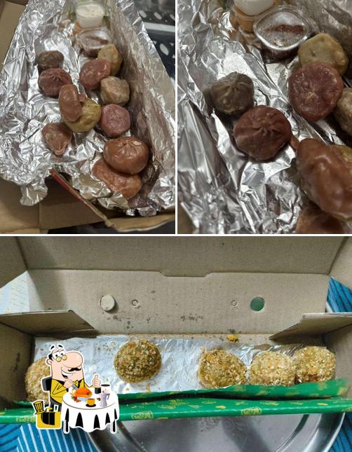 Food at Momos&more