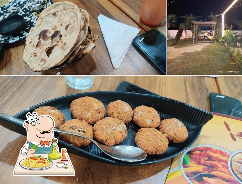 Check out the photo showing food and interior at Nanki Haveli