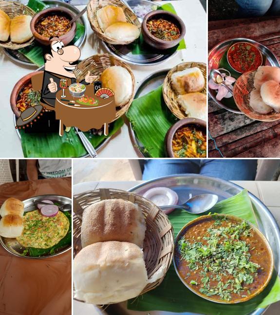 Meals at Lopes Shetkari dhaba