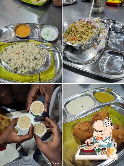 Fried rice at Balaji Fast Food Center, Near Vijayawada Bus Stand