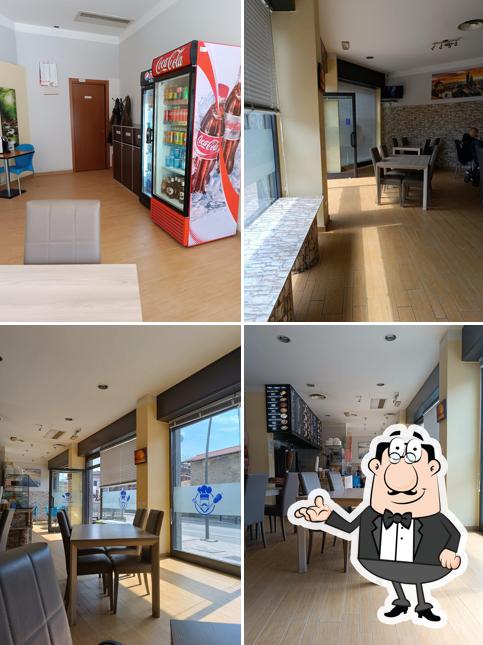Dai un'occhiata agli interni di bella pizza kebap