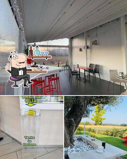 Gli interni di Together Caffè