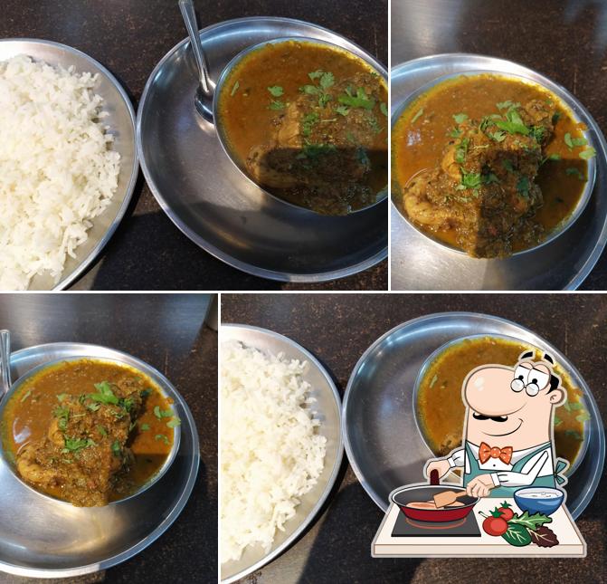 Chicken curry at Madras Hotel