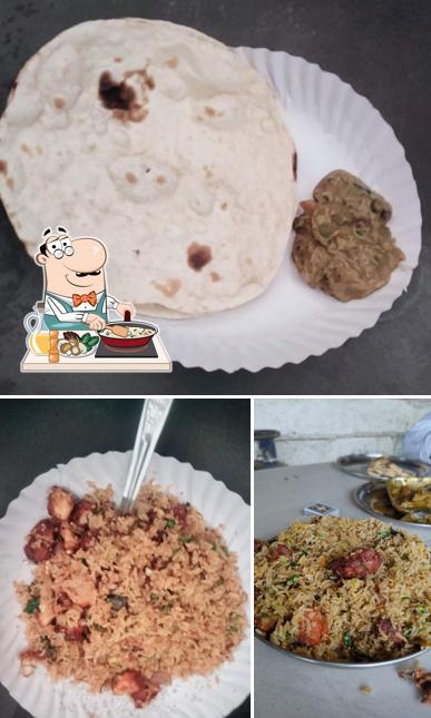 Fried rice at M.M Hindustan Punjabi Dhaba