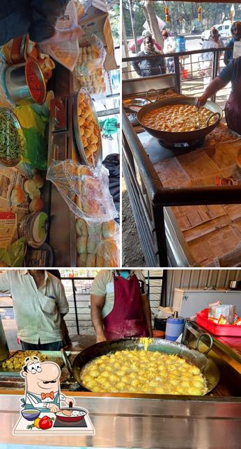 Paella at गौरव वडापाव सेंटर