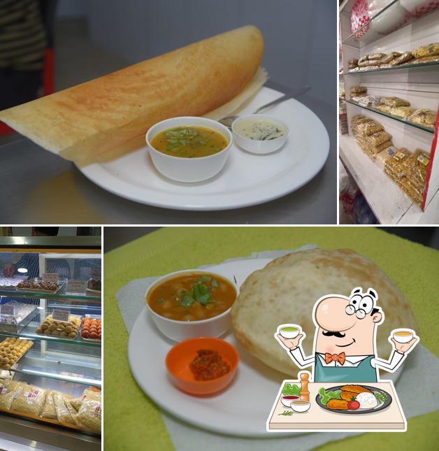 Masala dosa at Radha's sweets and snacks Chaat of Vrindavan