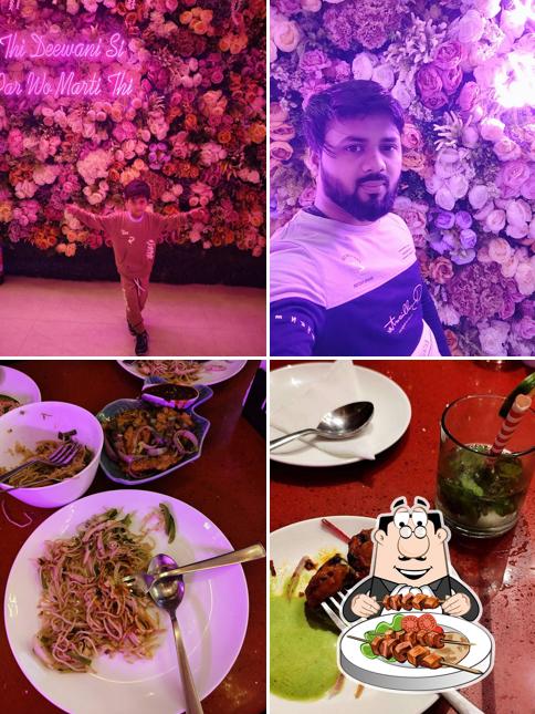 Food at SRK Fusion Cafe