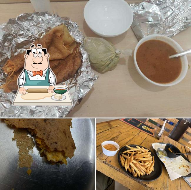 Samosa at MORPANKH KITCHEN