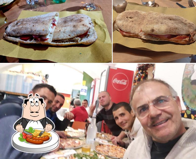 Platti al Pizzeria Napoli da Giorgio - pizza a domicilio