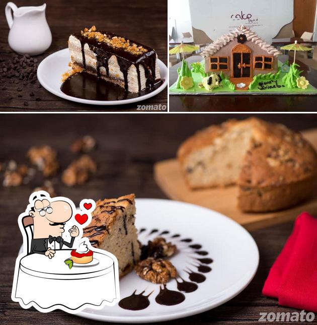 Cake Square Anna nagar-Cake Shop & Birthday Cake serves a variety of sweet dishes