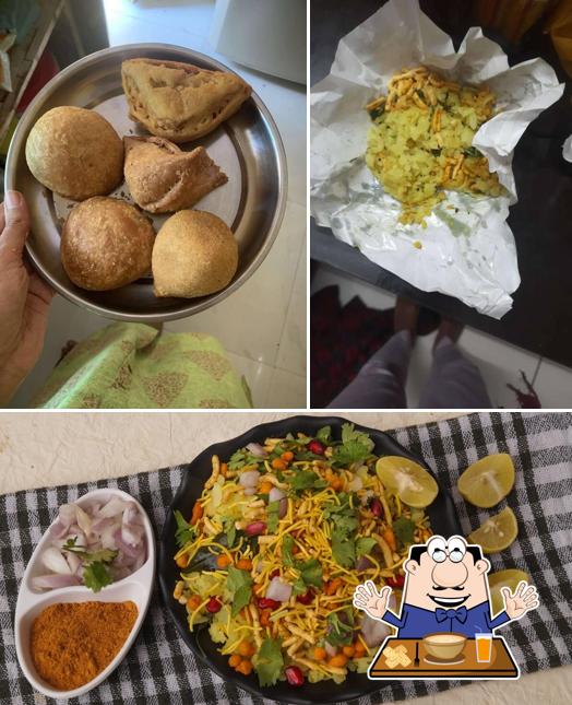 Food at Mahakal Chat Corner