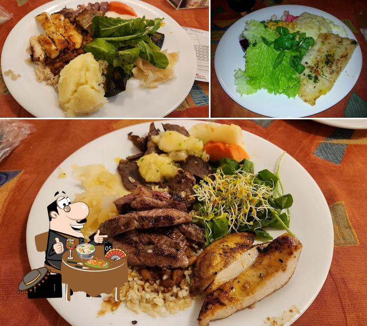 Platos en Saara Grill