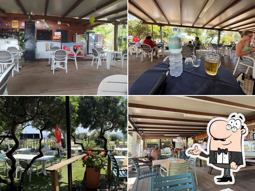 Siediti a un tavolo di Babyluna