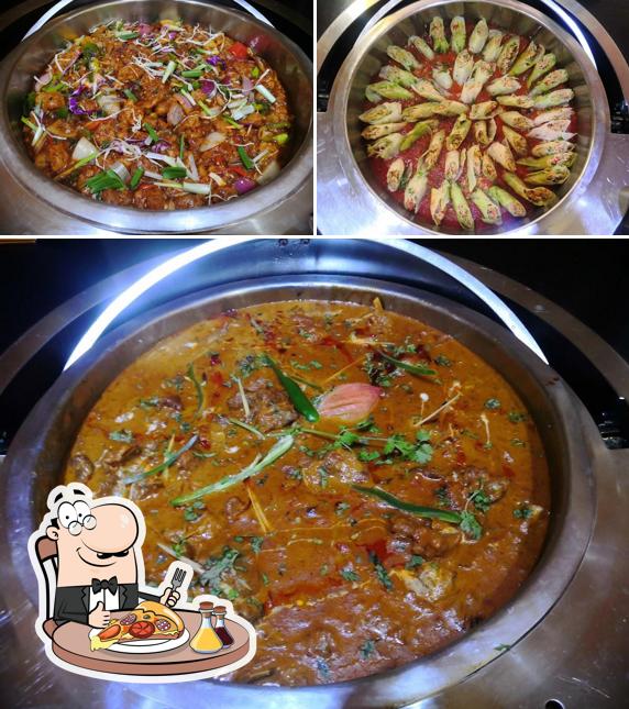 Get various kinds of pizza
