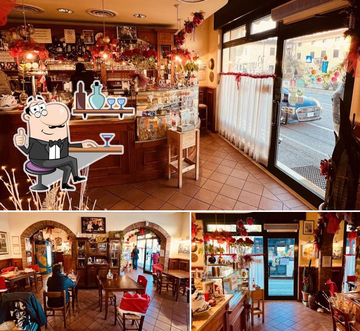 Gli interni di Osteria Piccolo Piemonte