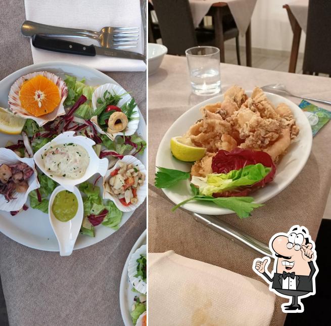 Siediti a un tavolo di Ristorante Il Cavallino a Chiesina Uzzanese