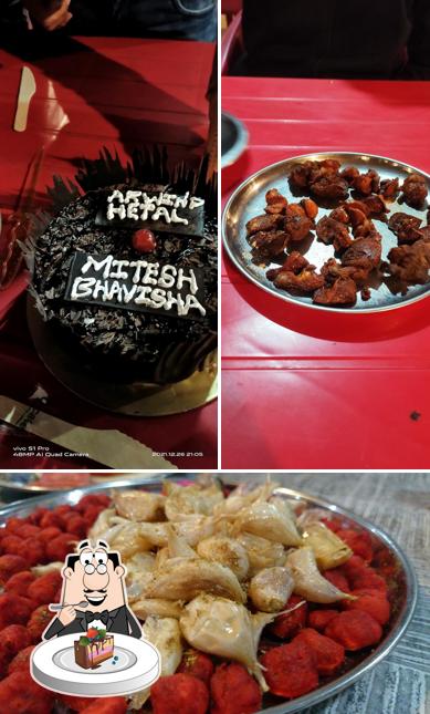 Chocolate cake at A Shiwani Dhaba