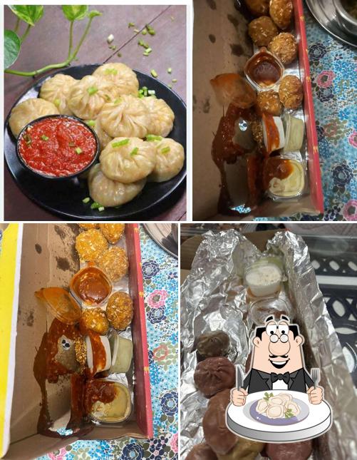 Dumplings at Momos&more