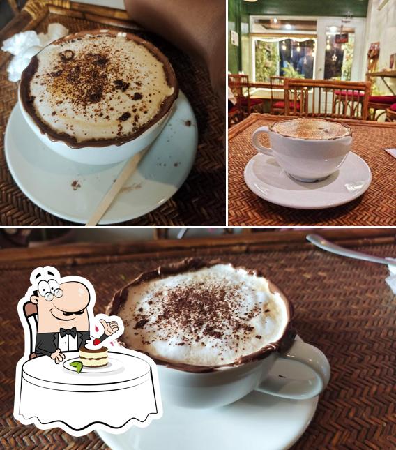 Tiramisu at Café Miranda