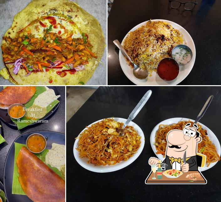 Pad thai at Food Mate