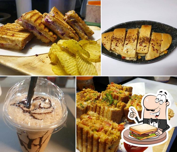 Grilled cheese sandwich at Heaven box