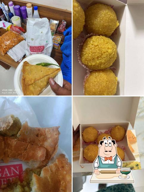 Samosa at Gagan Sweets