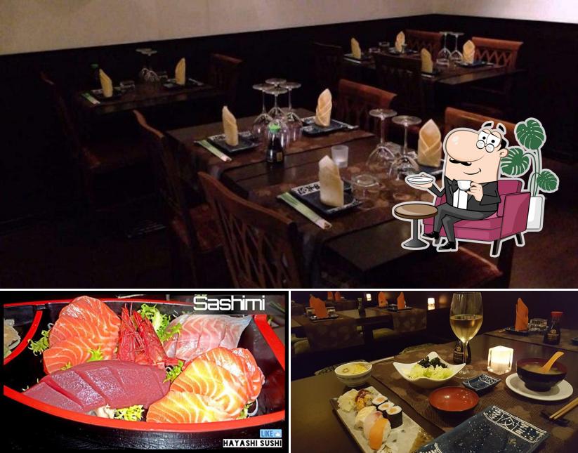 Questa è la foto che raffigura la interni e cibo di Hayashi Sushi Ristorante Giapponese