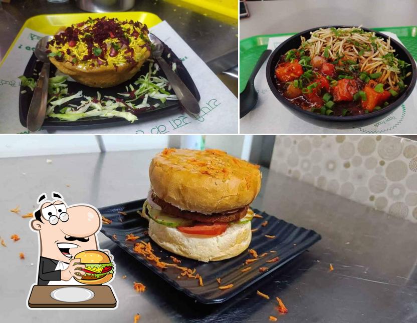 Hamburger at MCX Meon's Chaat Xpress