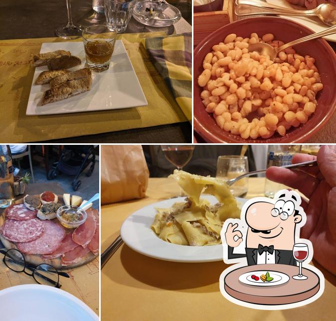 Platti al Trattoria Ristorante Il Barco Reale