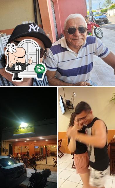 O exterior do Carcaras grill