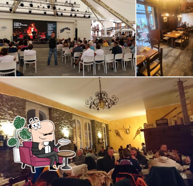 Gli interni di Ancien Casino