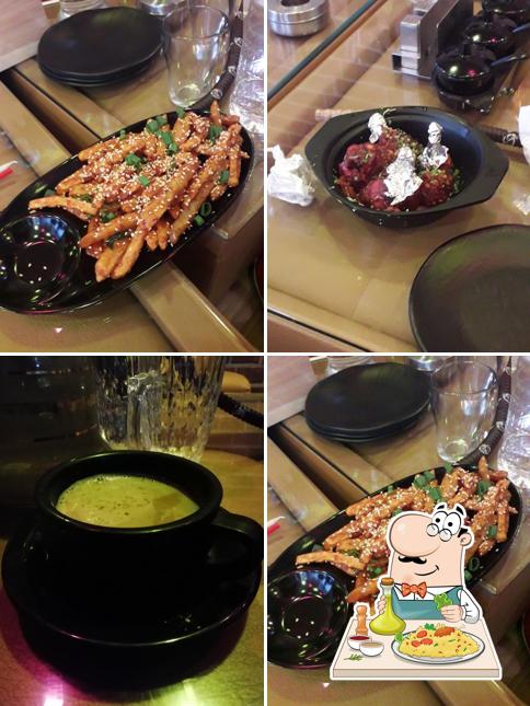 Meals at 9191 Cafe & Lounge