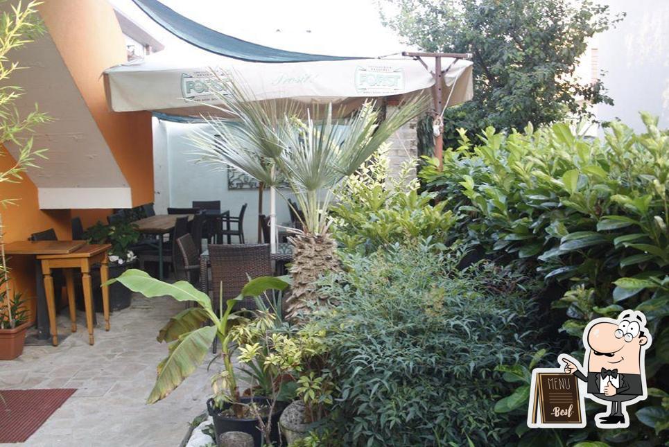 Ecco un'immagine di Cairo Caffè