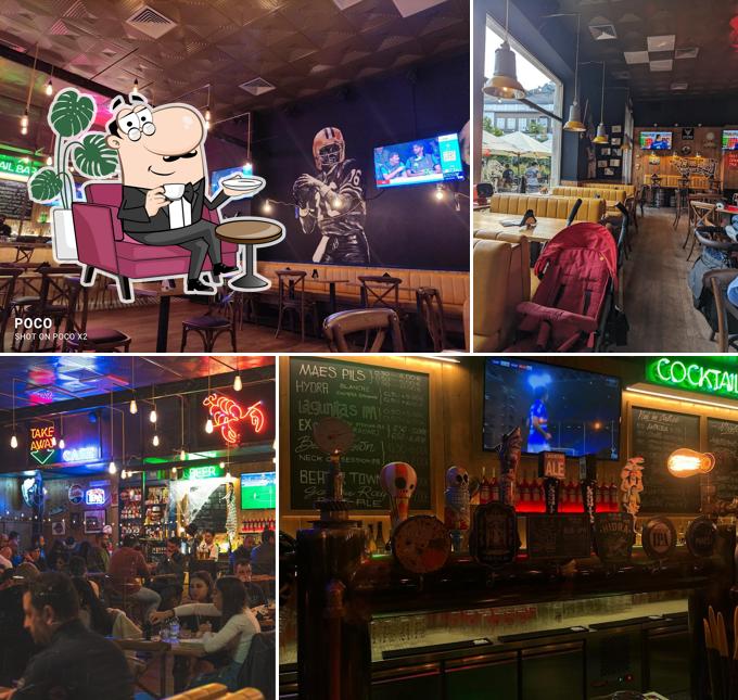 Siediti a un tavolo di RUB - Smokehouse BBQ - Cassino