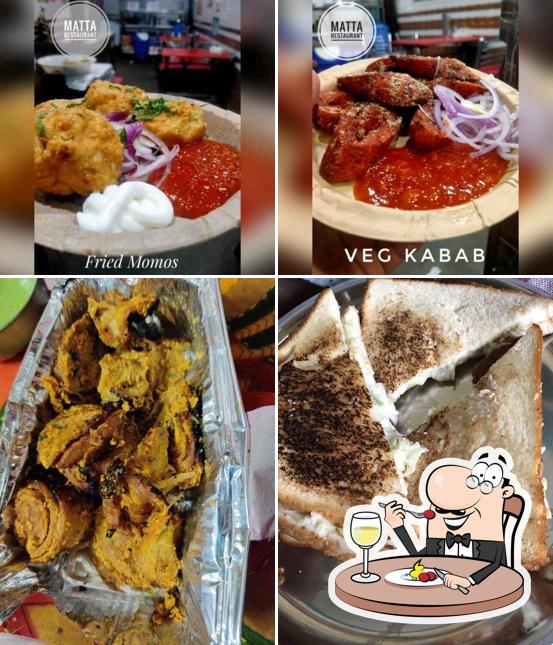Food at Matta Food Corner