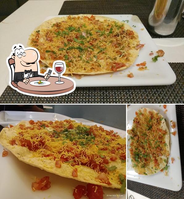 Masala papad at Murli Pure Veg & Ac Banquet Hall