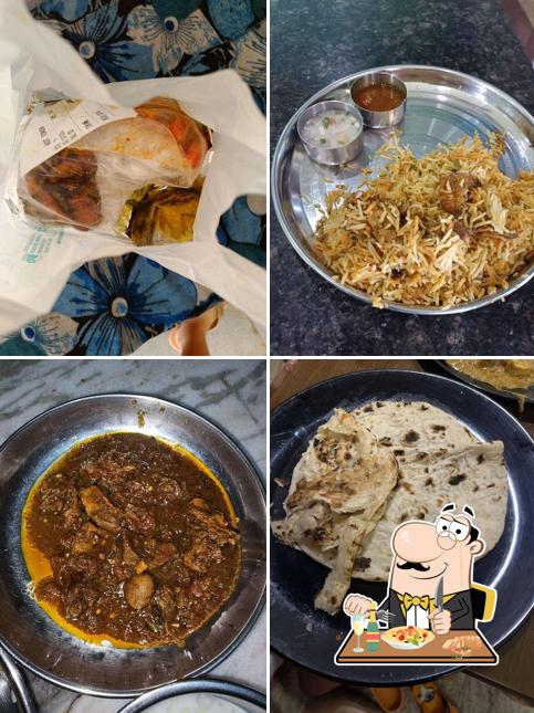 Pad thai at Sai Romit Family Restaurant