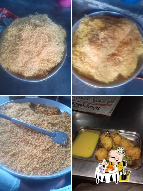 Food at Ashapura Restaurant (Mundra)